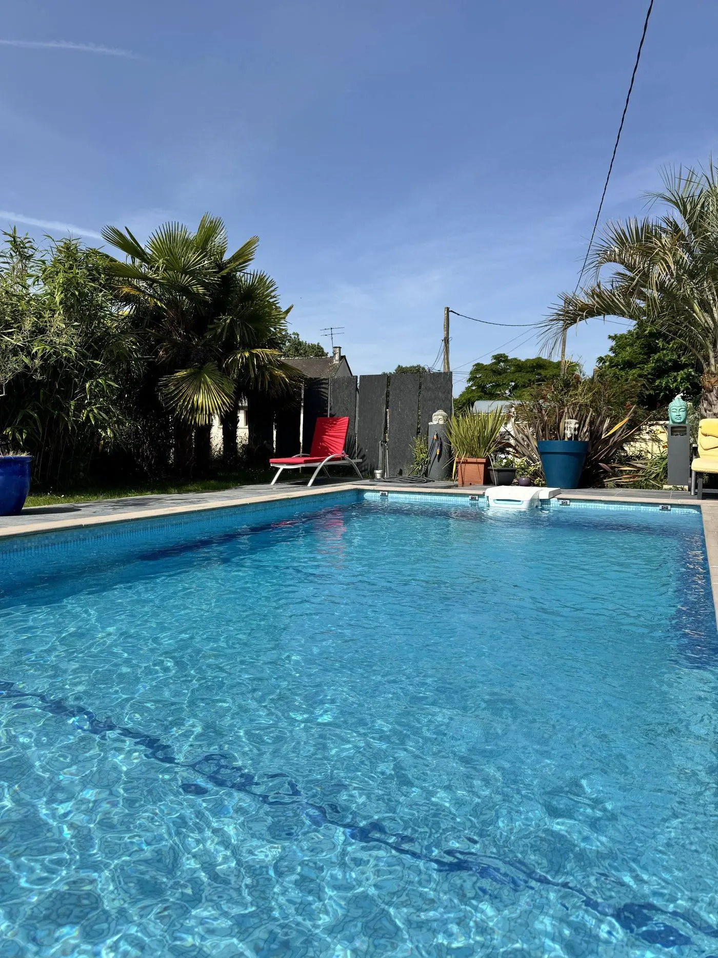 Piscine disponible à la location à la journée près de Rennes